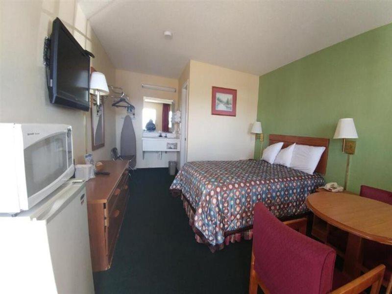Americas Best Value Inn Edenton Екстериор снимка