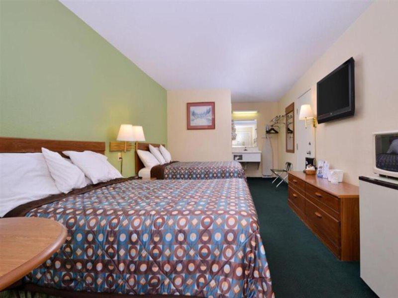 Americas Best Value Inn Edenton Екстериор снимка