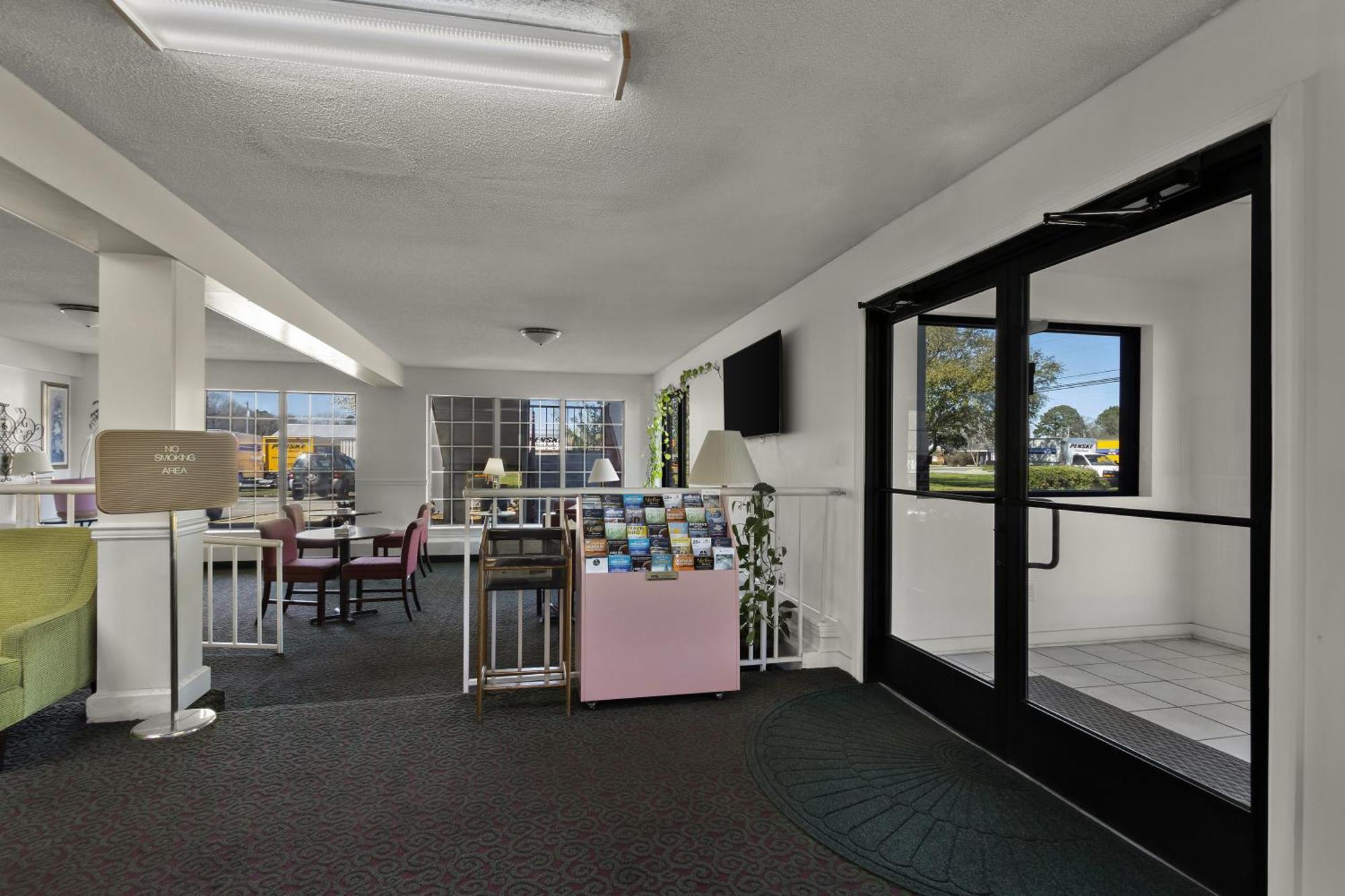 Americas Best Value Inn Edenton Екстериор снимка