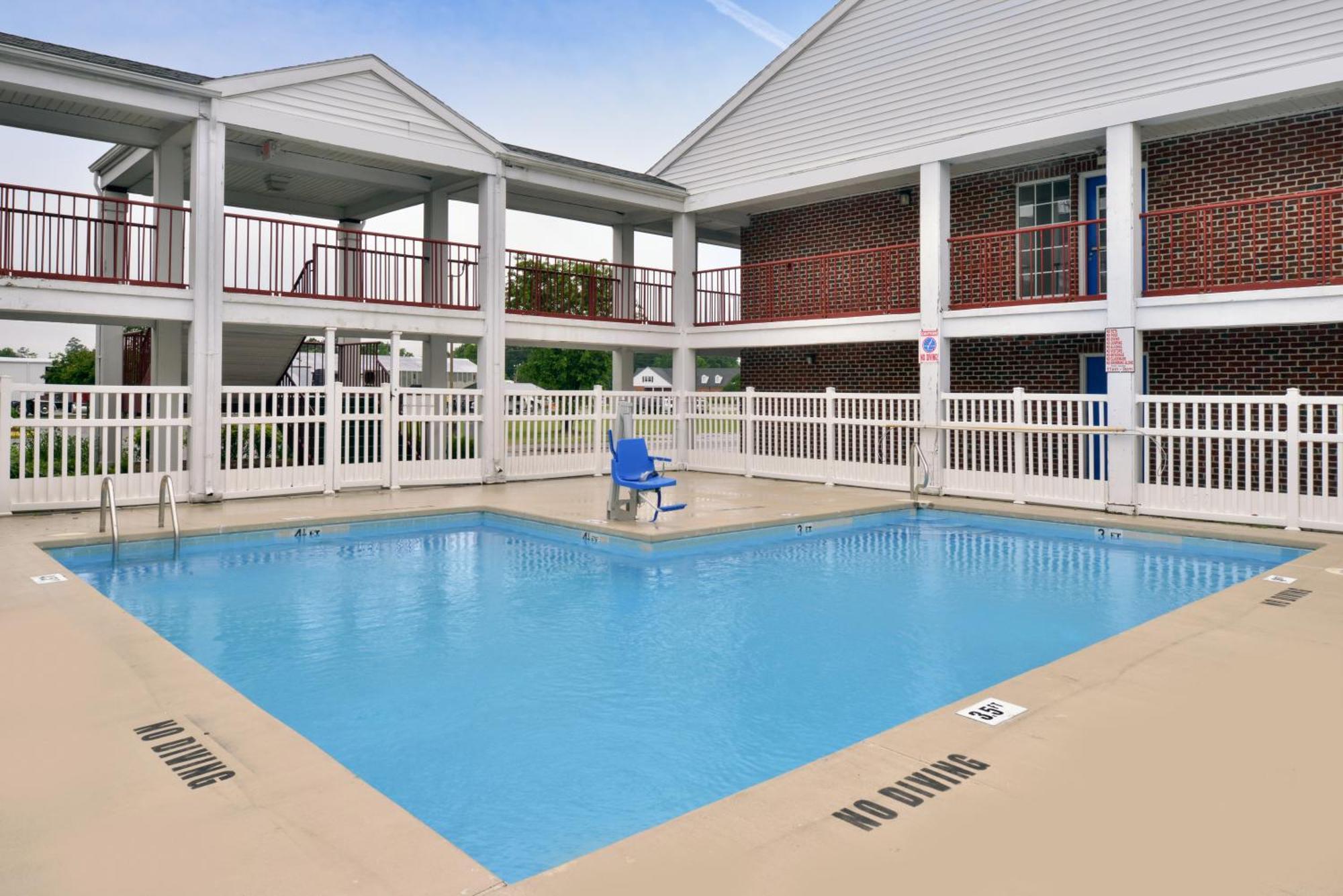 Americas Best Value Inn Edenton Екстериор снимка